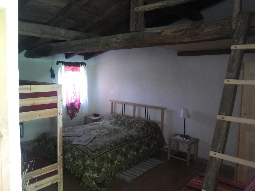 Agriturismo La Fontana Dell'Olmo Molini di Triora Bagian luar foto